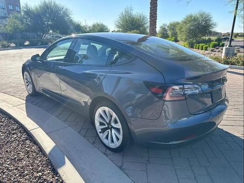 2022 Tesla Model 3 Standard Range