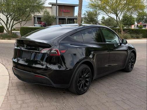 Solid Black 2022 Tesla Model Y Long Range Dual Motor All-Wheel Drive