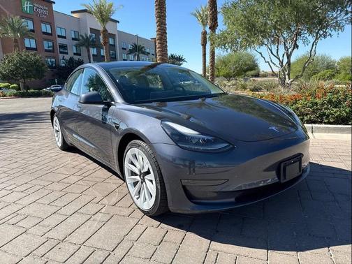 2022 Tesla Model 3 Standard Range