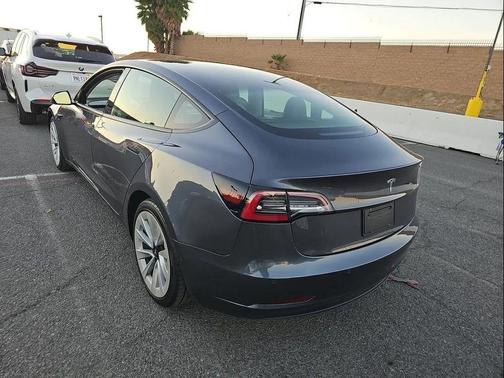 2022 Tesla Model 3 Standard Range