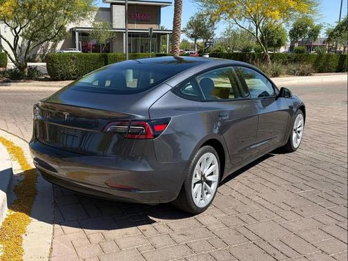 Midnight Silver Metallic 2022 Tesla Model 3 Standard Range