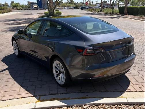 Midnight Silver Metallic 2022 Tesla Model 3 Standard Range
