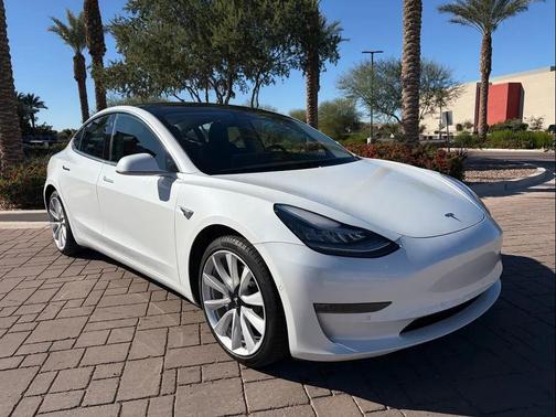 2020 Tesla Model 3 Long Range
