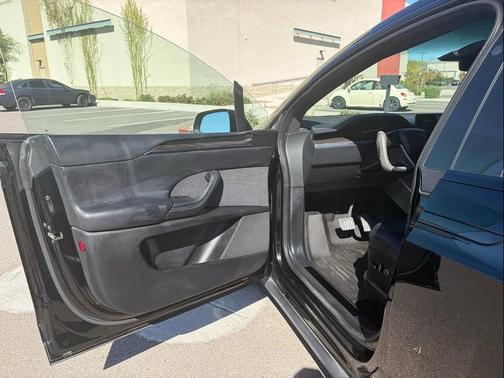 Solid Black 2022 Tesla Model X Dual Motor All-Wheel Drive