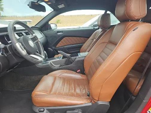 2013 Ford Mustang V6 Premium