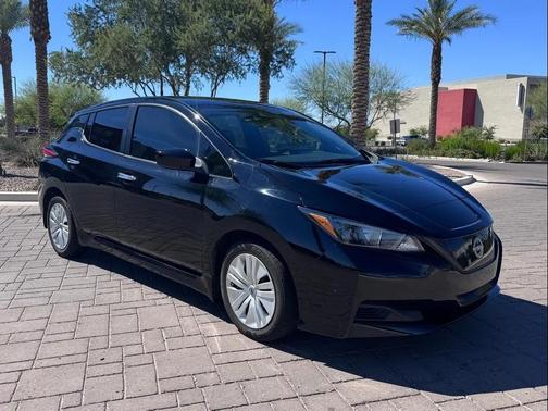 2023 Nissan Leaf S 40 kWh