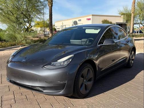 2019 Tesla Model 3 Standard Range