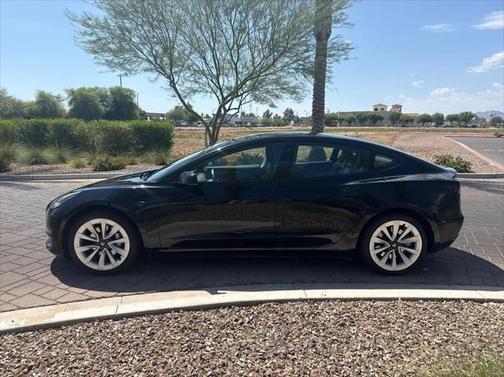 2022 Tesla Model 3 Standard Range