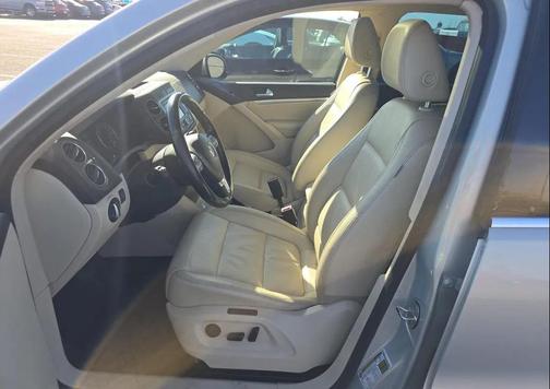 2013 Volkswagen Tiguan SEL