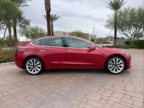 2019 Tesla Model 3 Standard Range Plus
