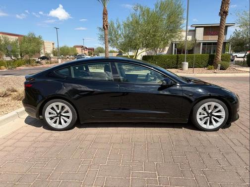 Solid Black 2022 Tesla Model 3 Standard Range