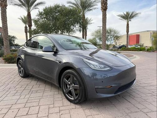 2021 Tesla Model Y Long Range Dual Motor All-Wheel Drive