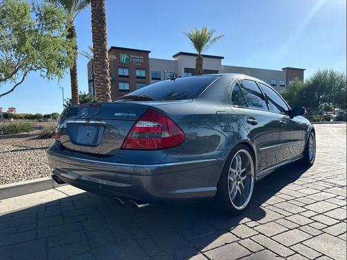 2005 Mercedes-Benz E-Class