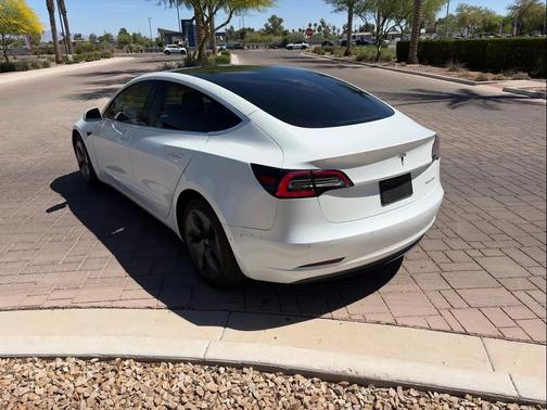 Pearl White Multi-Coat 2019 Tesla Model 3 Long Range