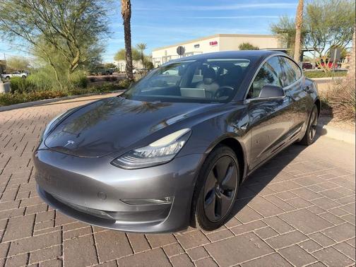 Silver 2018 Tesla Model 3 Long Range