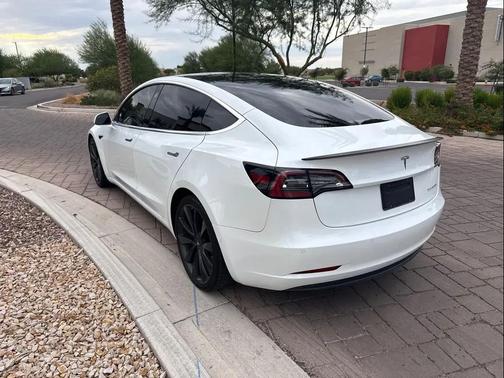 2020 Tesla Model 3 Performance