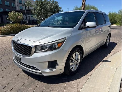 2016 Kia Sedona LX