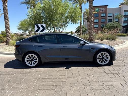 2022 Tesla Model 3 Standard Range