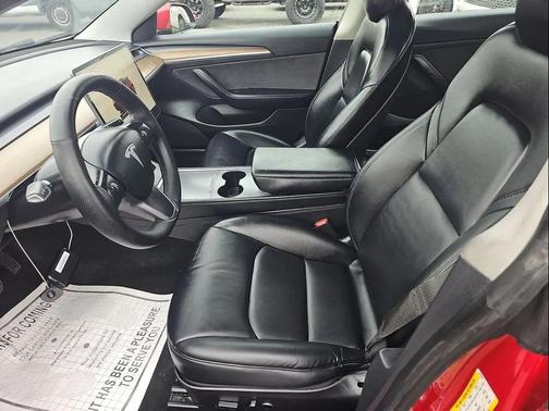 Red Multi-Coat 2022 Tesla Model 3 Standard Range