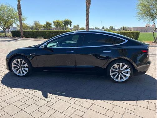 Black 2018 Tesla Model 3 Mid Range