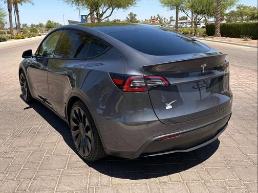 Midnight Silver Metallic 2023 Tesla Model Y Performance Dual Motor All-Wheel Drive