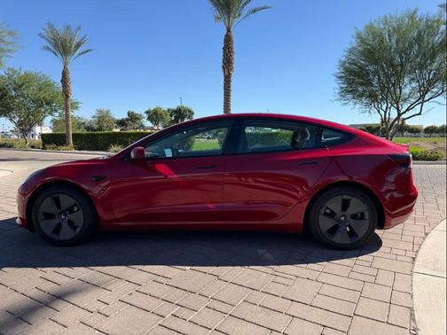 2022 Tesla Model 3 Standard Range