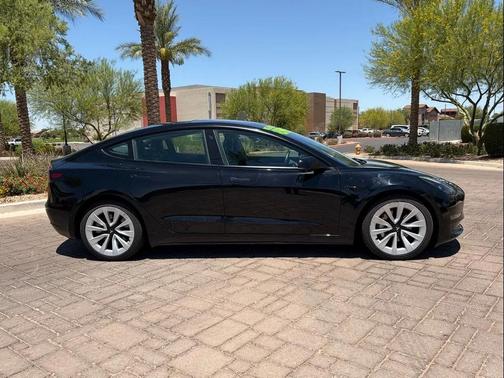 Solid Black 2022 Tesla Model 3 Standard Range