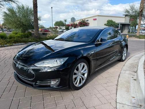 2014 Tesla Model S