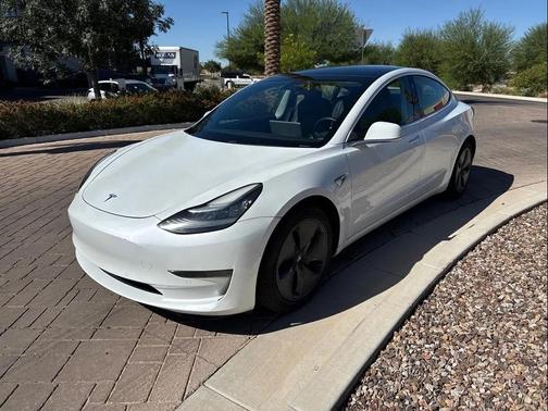 2020 Tesla Model 3 Standard Range Plus