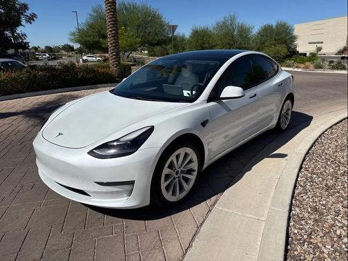 2021 Tesla Model 3 Standard Range Plus