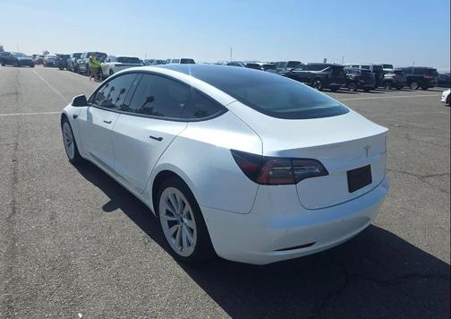 2021 Tesla Model 3 Standard Range Plus