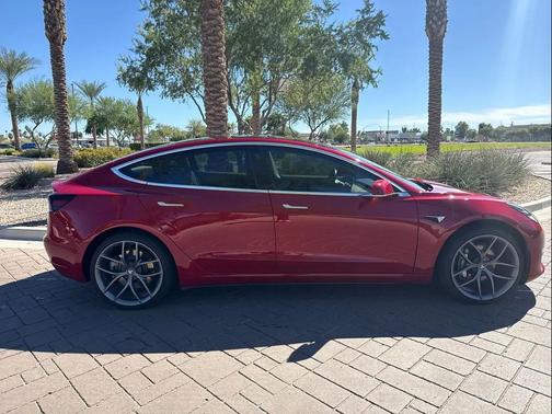 2018 Tesla Model 3 Long Range