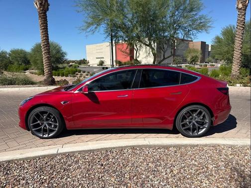 2018 Tesla Model 3 Long Range