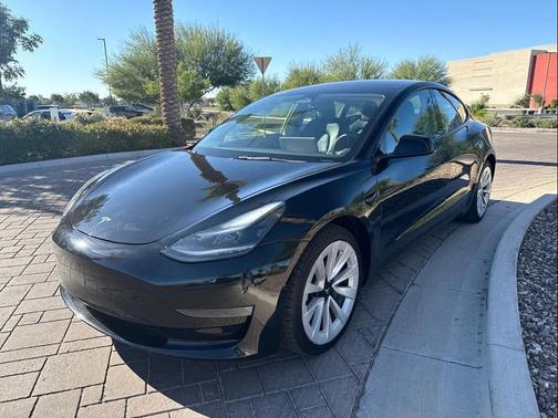 2022 Tesla Model 3 Standard Range
