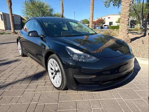2022 Tesla Model 3 Standard Range