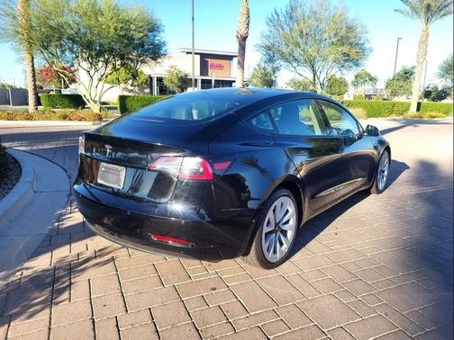2022 Tesla Model 3 Standard Range