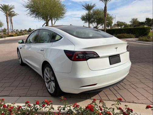 2019 Tesla Model 3 Long Range