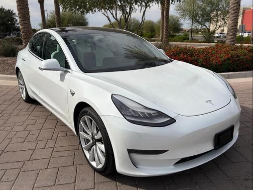 2019 Tesla Model 3 Long Range
