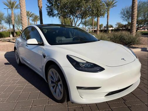 2021 Tesla Model 3 Standard Range Plus