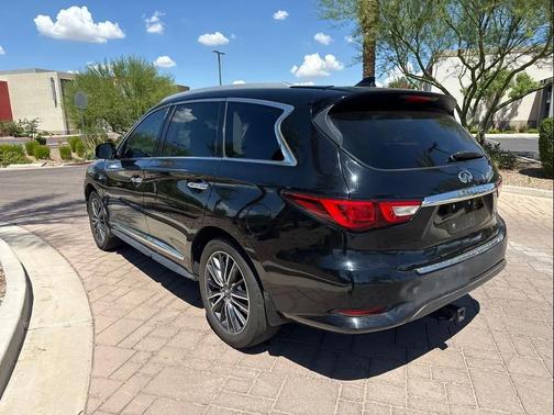 2016 INFINITI QX60 Base