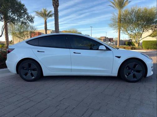 2023 Tesla Model 3 Standard Range