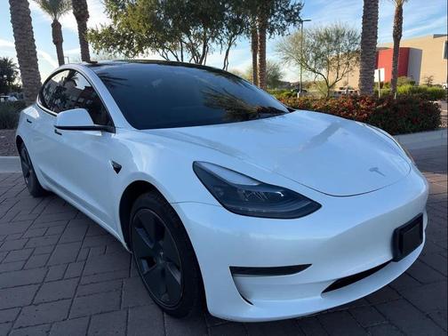 2023 Tesla Model 3 Standard Range