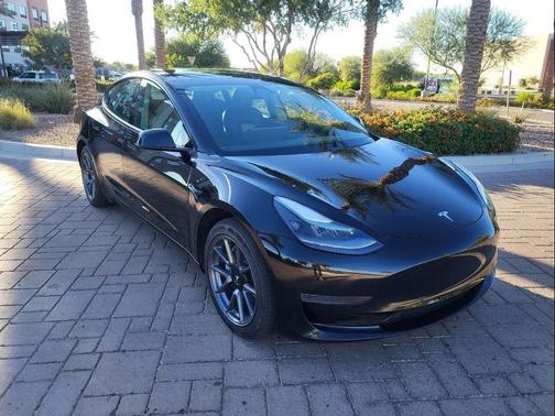 2021 Tesla Model 3 Standard Range Plus