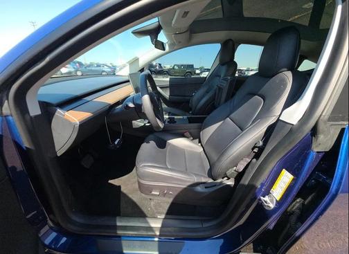 2021 Tesla Model Y Long Range Dual Motor All-Wheel Drive