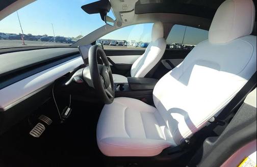 2022 Tesla Model Y Performance Dual Motor All-Wheel Drive