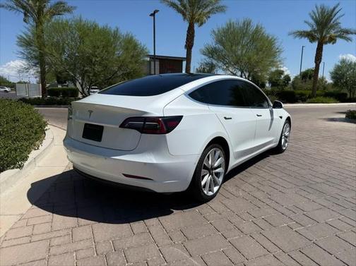 2019 Tesla Model 3 Standard Range Plus