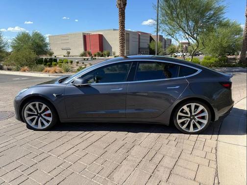 2018 Tesla Model 3 Long Range