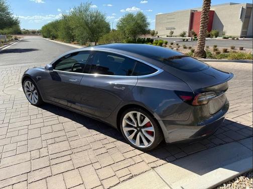 2018 Tesla Model 3 Long Range