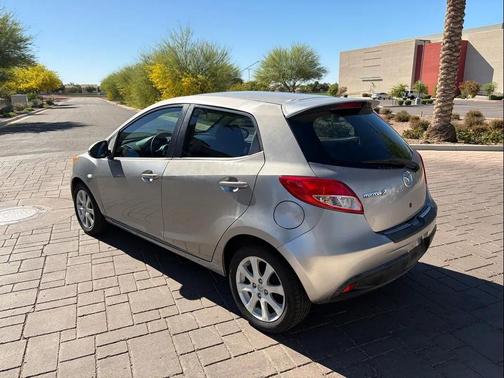 Liquid Silver Metallic 2012 Mazda Mazda2 Touring
