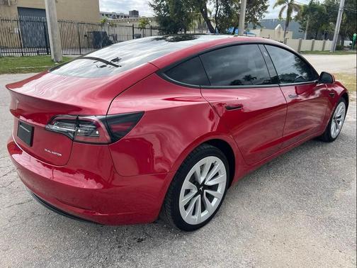 2022 Tesla Model 3 Long Range